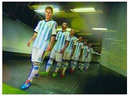 Argentina lidera la exportación mundial de futbolistas