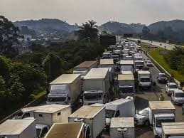 La huelga de camioneros paraliza a Brasil