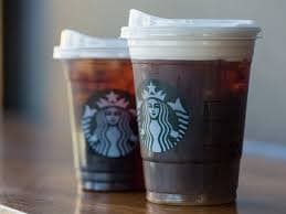 Todos le apuntan al sorbete plástico