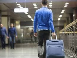 Viajeros: un celular y una laptop sin aranceles