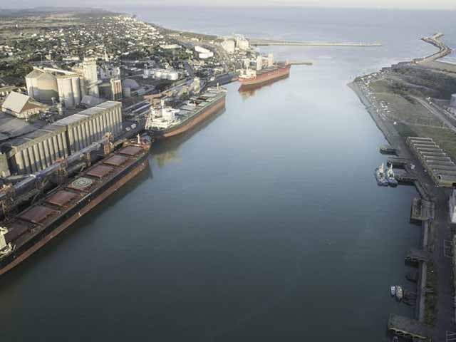 Financian el dragado del puerto de Quequén