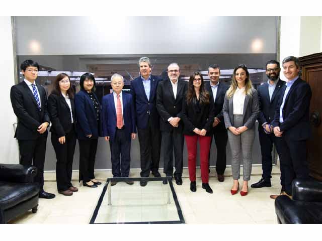 Delegación de la Rep. Popular China en la Bolsa de Cereales