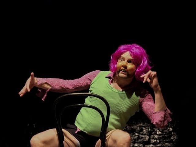 Enseñar liderazgo mediante improvisación teatral