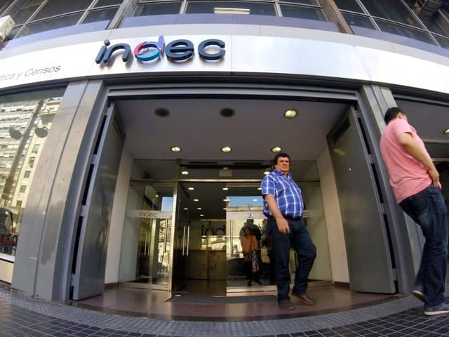 Empleo en alza, formalidad en retroceso