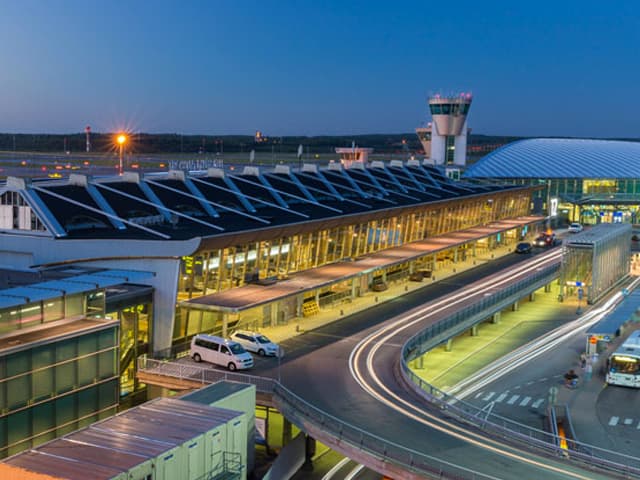 Los aeropuertos en paulatina metamorfosis