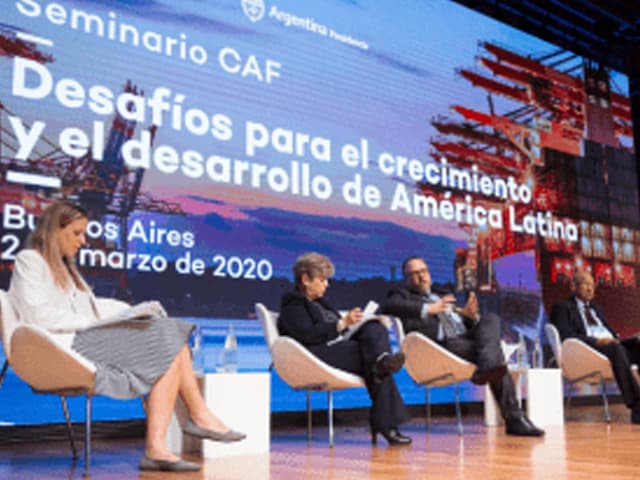 Lograr un pacto social y una mayor integración