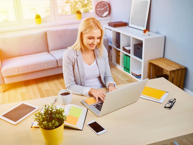 Ocho de cada diez eligen seguir el trabajo en casa