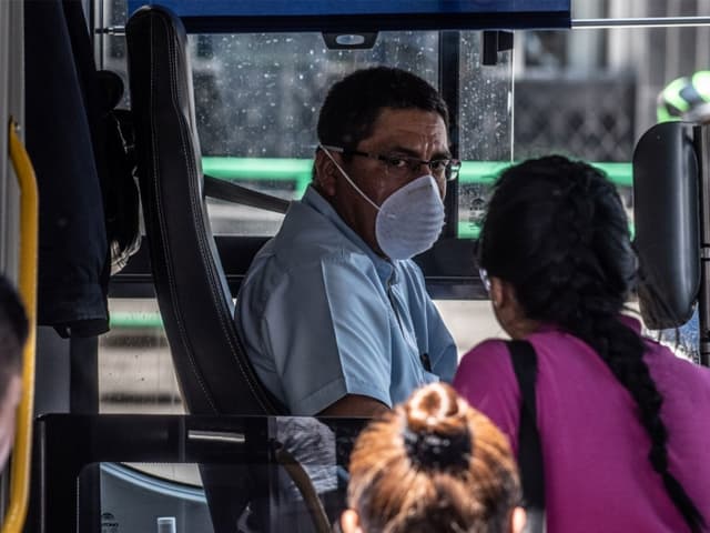 Mucha gente no viajaría en el transporte público