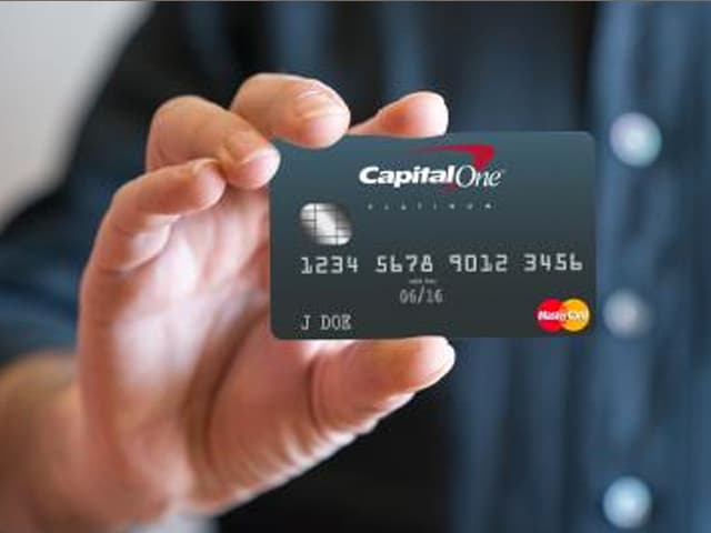 Multan con US$ 80 millones a Capital One