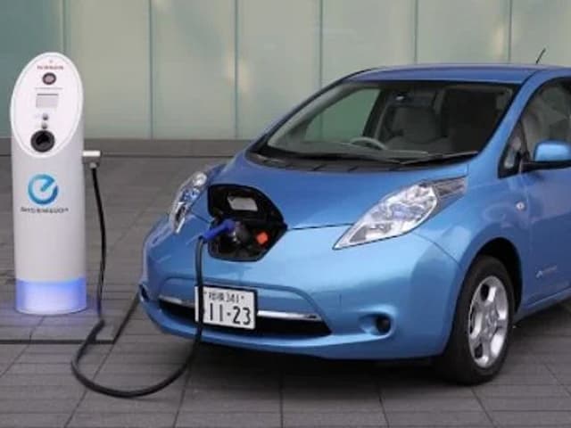 El auto eléctrico seguirá teniendo costos más altos