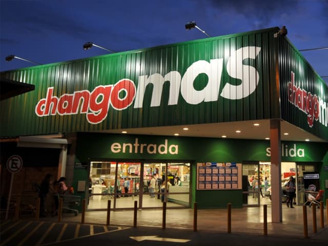 Marval O’Farrell Mairal asesoró en la venta de las operaciones de Walmart en Argentina