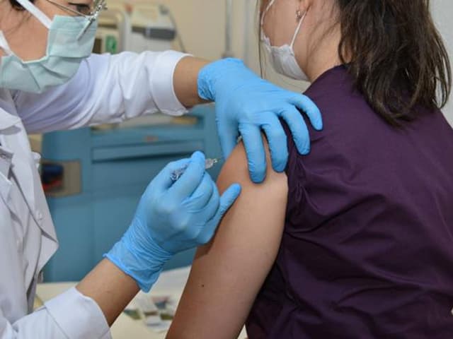 38% aceptaría ser de los primeros en usar la vacuna