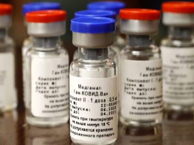 Segundo vuelo a Moscú a traer vacunas