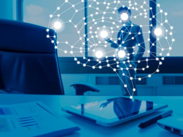 Banco Santander anuncia 'Glo', asistente basado en inteligencia artificial para clientes