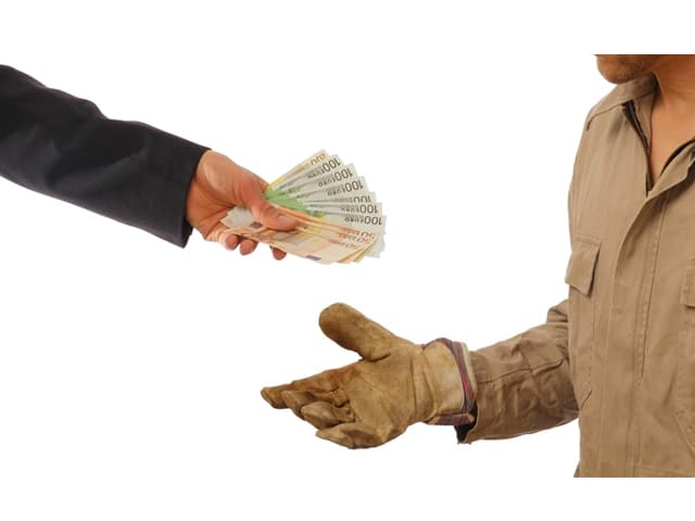 El salario real cayó en 2020 y también lo hará en 2021