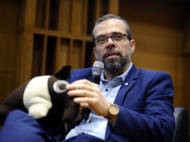 El código Penal debe incluir  la figura de Delito Ambiental