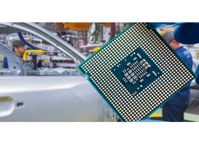 Las automotrices, demoradas por falta de chips