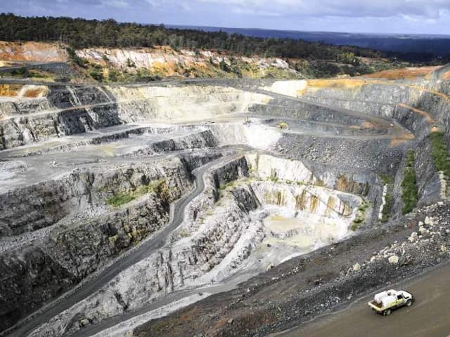 La revolución verde necesariamente implica más minería