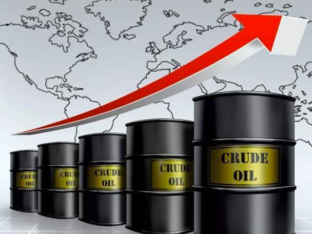 Suben los precios del petróleo