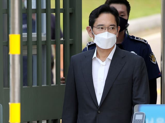 El heredero de Samsung en libertad condicional