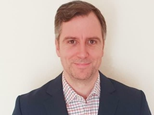 ¿Por qué el PSG se pudo quedar con Messi y el Barcelona no?