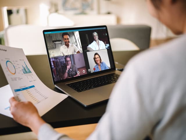 Pilar del trabajo en equipo en tiempos de modalidad híbrida