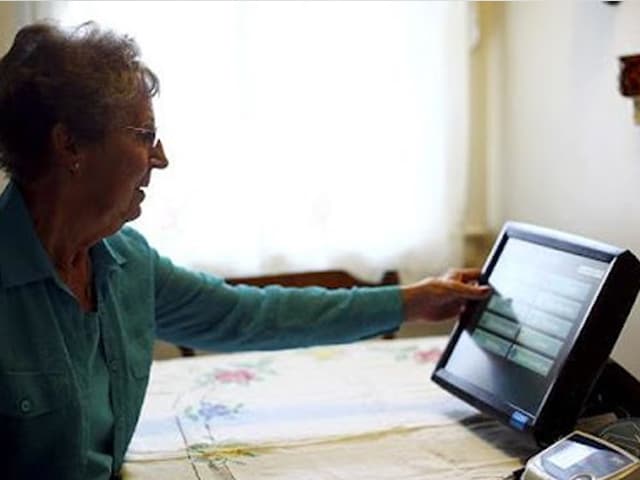 Alejados del mundo digital por seguridad y privacidad