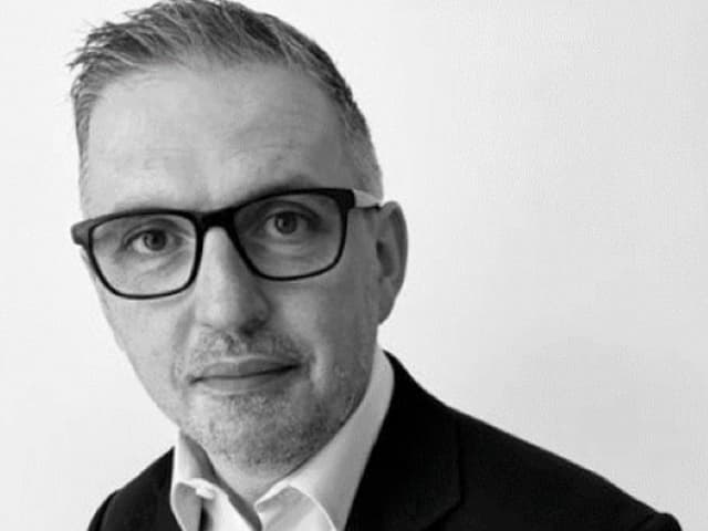 Cuatro pasos para tener éxito en el trabajo híbrido