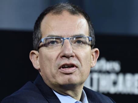 Las vacunas serían poco eficaces para detener la variante Omnicron