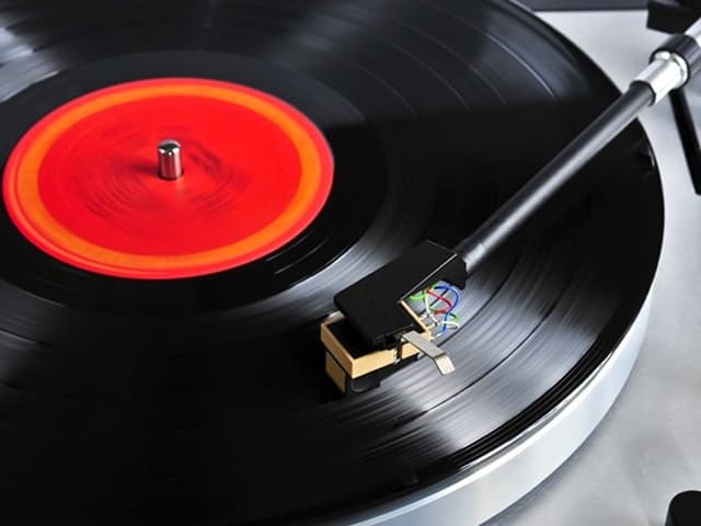El vinilo rompe récords y revive experiencias