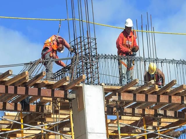 Sigue en recuperación el  empleo en la construcción
