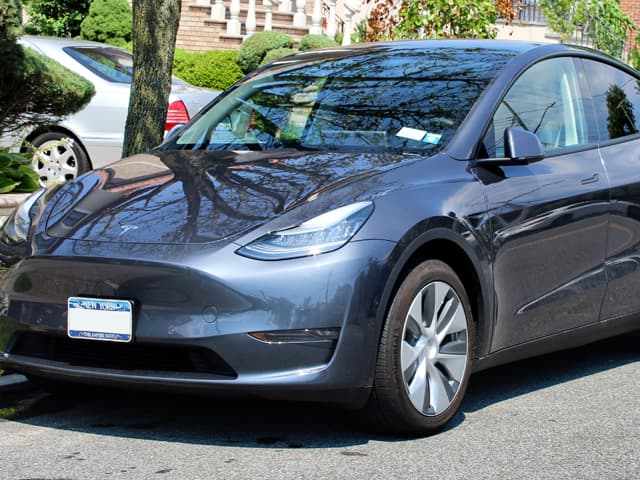 Autos eléctricos: las ventas globales crecieron 109% en 2021