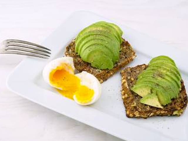 El comer menos puede ayudar a vivir más y mejor