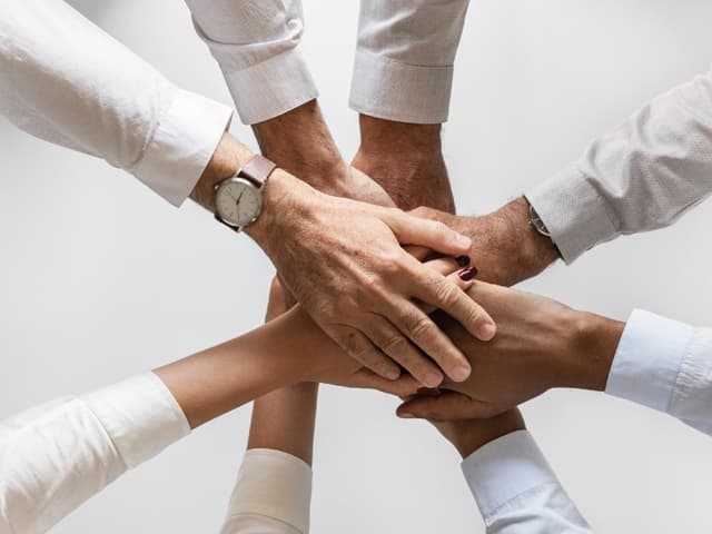 Redistribuir la confianza es el objetivo para 2022