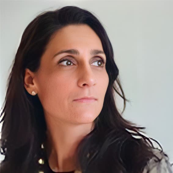 Bayton incorpora gerenta de Selección