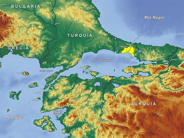 Turquía, guardián del Bósforo, y la guerra rusa contra Ucrania