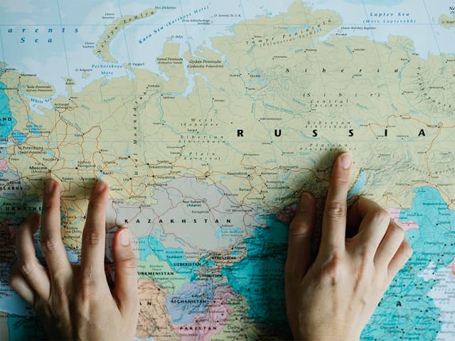 Océano de incertidumbre y de nuevas realidades