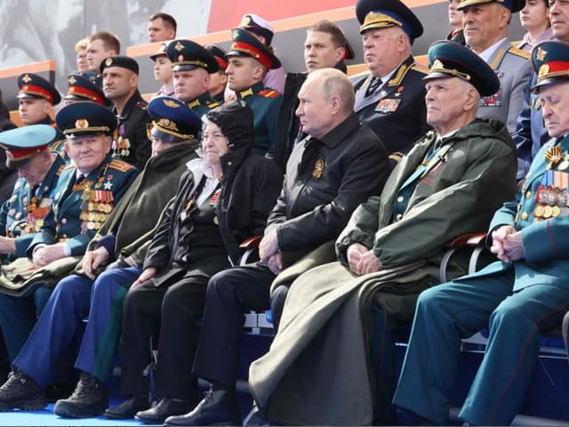 Los festejos de Putin no disimulan lo mal que le va