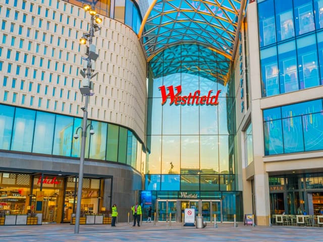 Inglaterra busca dar nueva vida al centro comercial