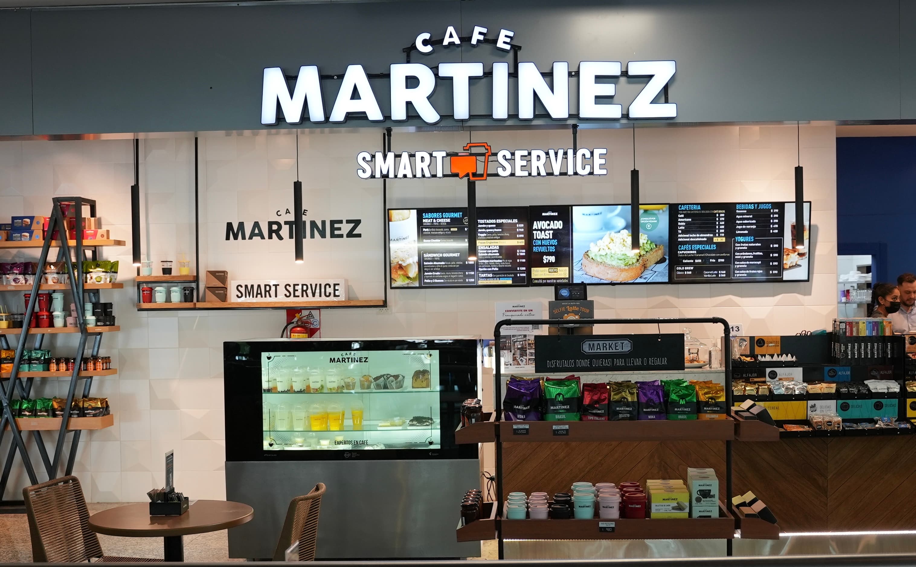 Café Martínez aterriza en Aeroparque con su modelo “Smart Service”