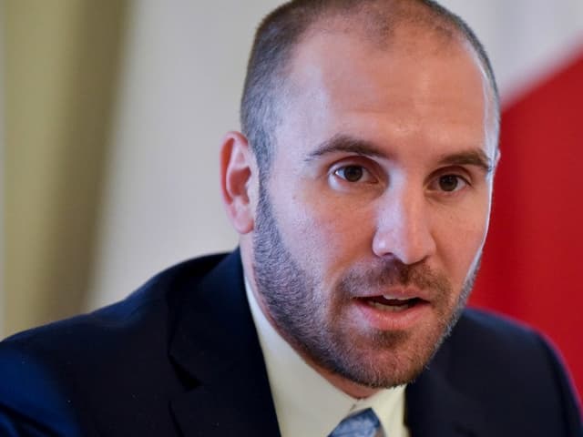 El aumento del gasto no permite bajar el déficit