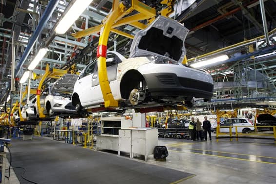 La industria creció 4.8% en los primeros cinco meses del año