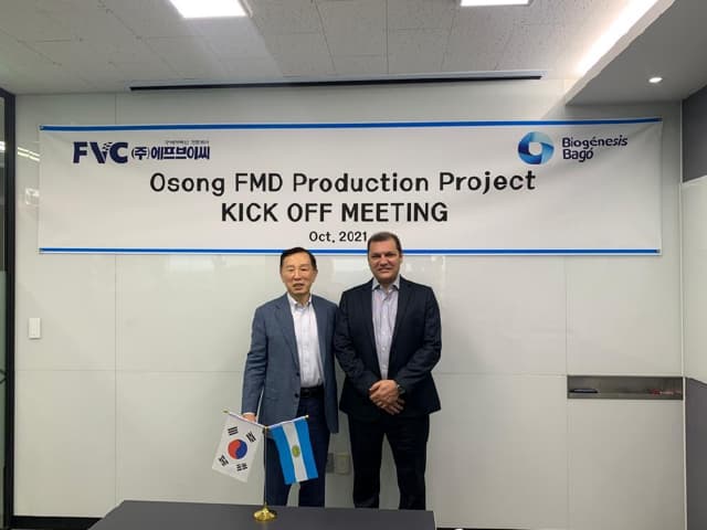 Biogénesis Bagó y la coreana FVC producirán vacunas antiaftosa