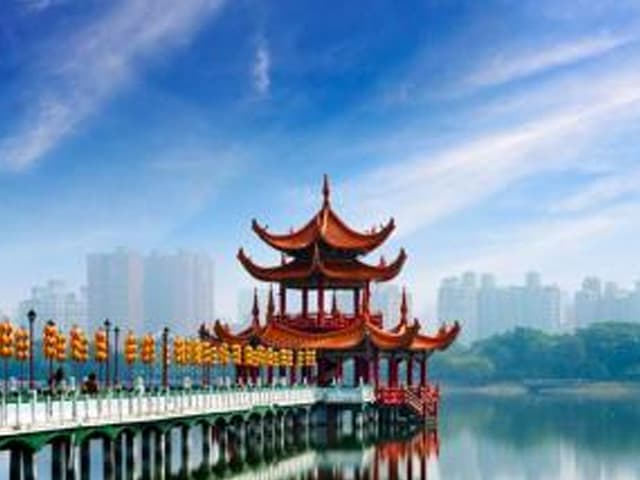 Difícil camino de Taiwán a la  independencia y la democracia