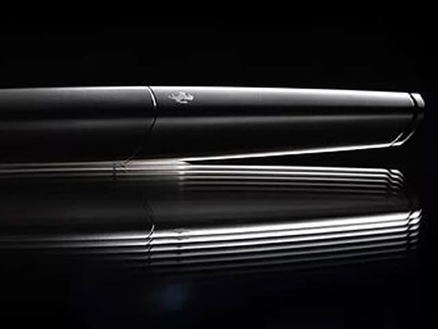 Montblanc y Ferrari unen  lo mejor ambos universos