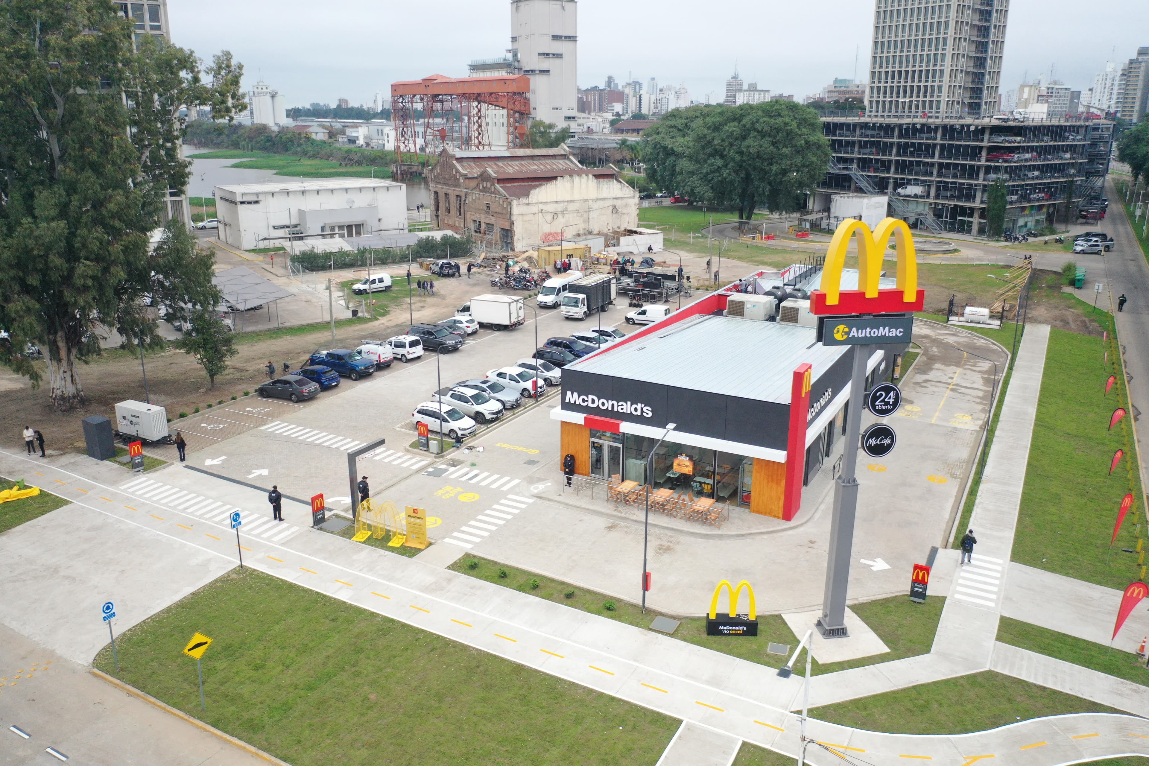 McDonald’s inaugura su 4to local en Santa Fe y el N° 223 en el país