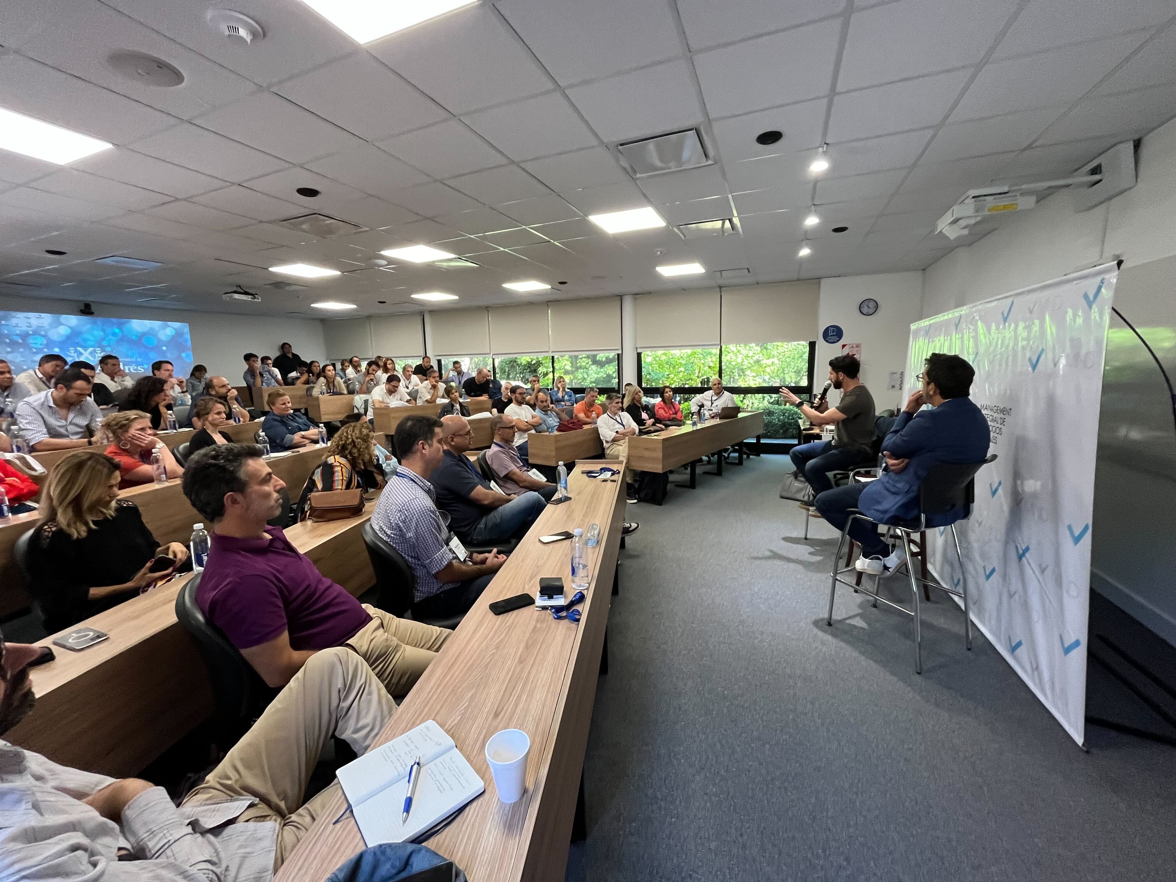 Inicia Mind: el programa que forma líderes digitales