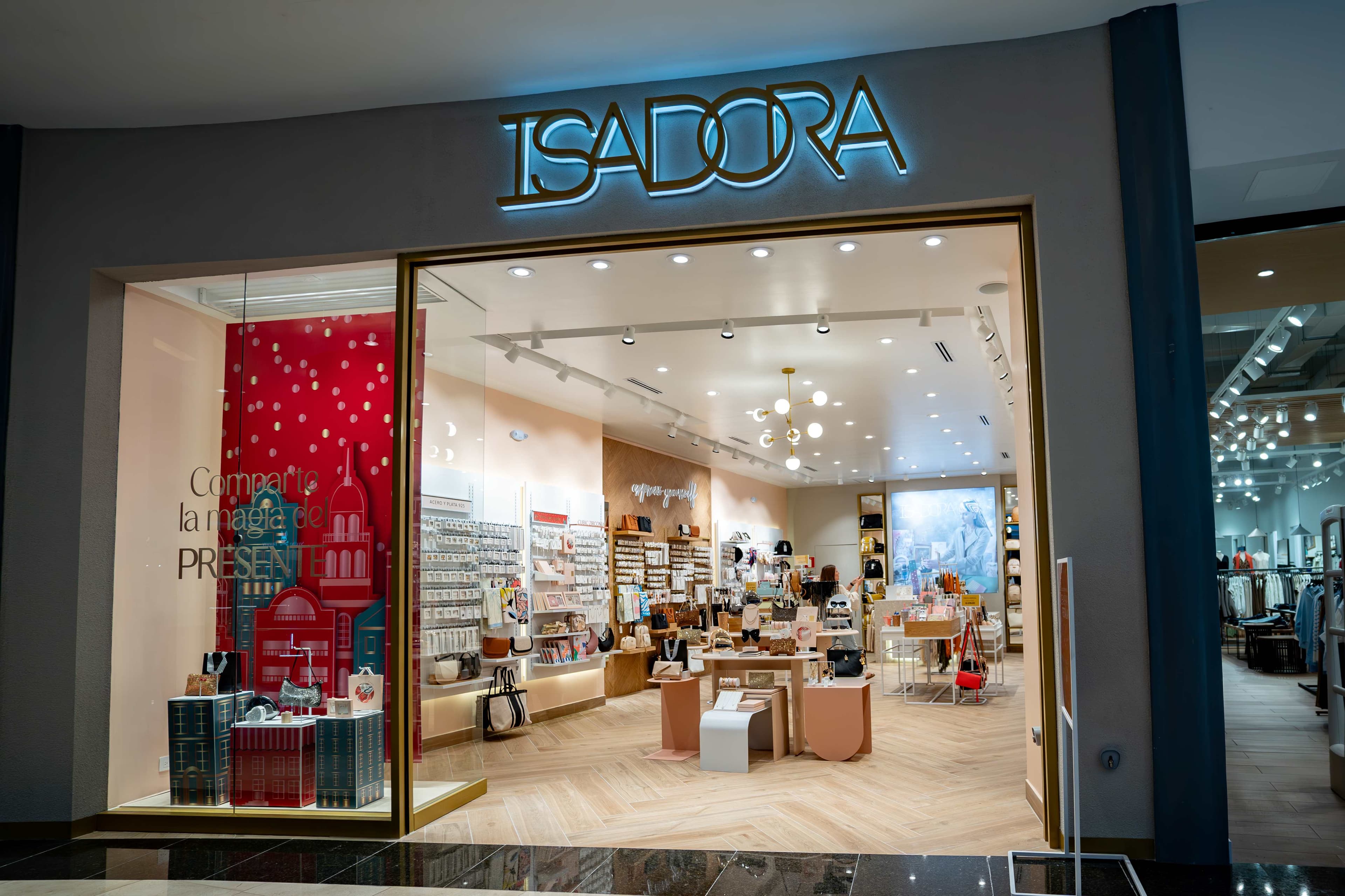 Blue Star Group llega a Colombia y planea abrir 150 tiendas de Todomoda e Isadora