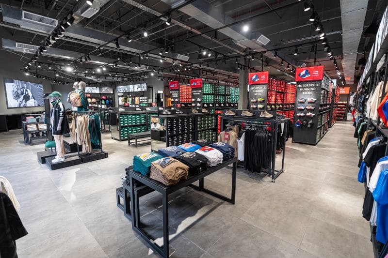 Puma anuncia una nueva reapertura: la tienda de distrito arcos cuenta con más de 650 m2