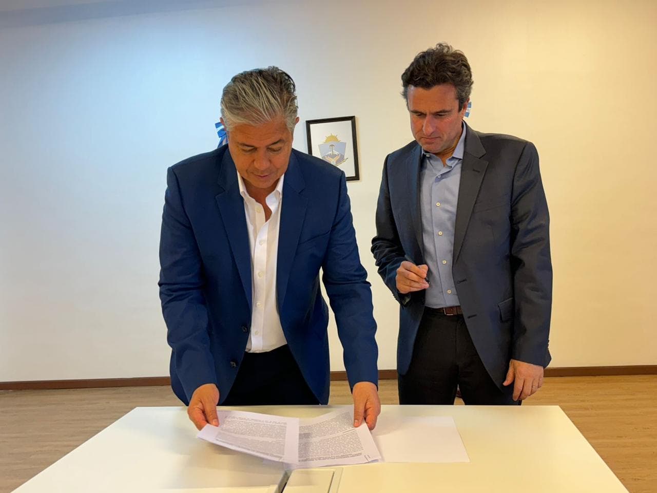 Pluspetrol firma acuerdo con la provincia de Neuquén
